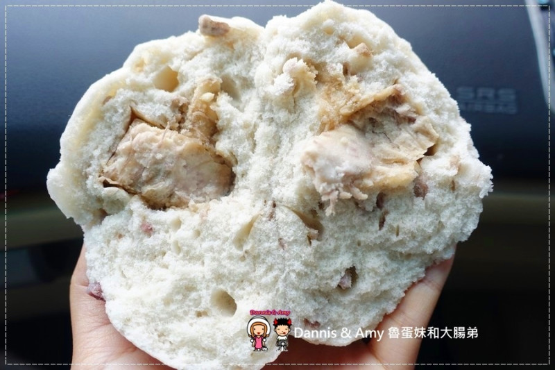 《新竹好吃饅頭》正莊山東饅頭店。手工老麵製作嚼勁十足。真材實料有“包饀”的饅頭 ︱竹光路空軍醫院附近（貪吃影片）