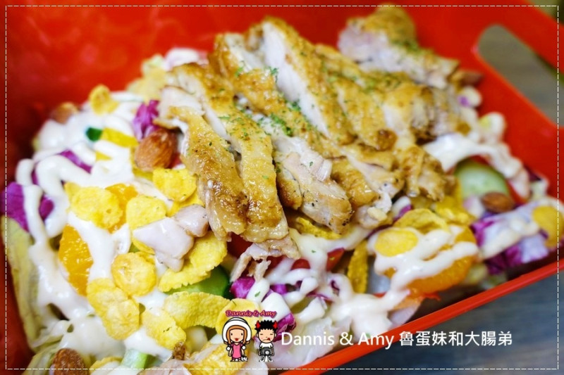 《新北新莊餐廳》345美式複合式餐廳。黑松露培根蘆筍燉飯。雞肉帕里尼。沙拉菜色推薦︱新開幕營業時間。菜單分享 （貪吃影片）