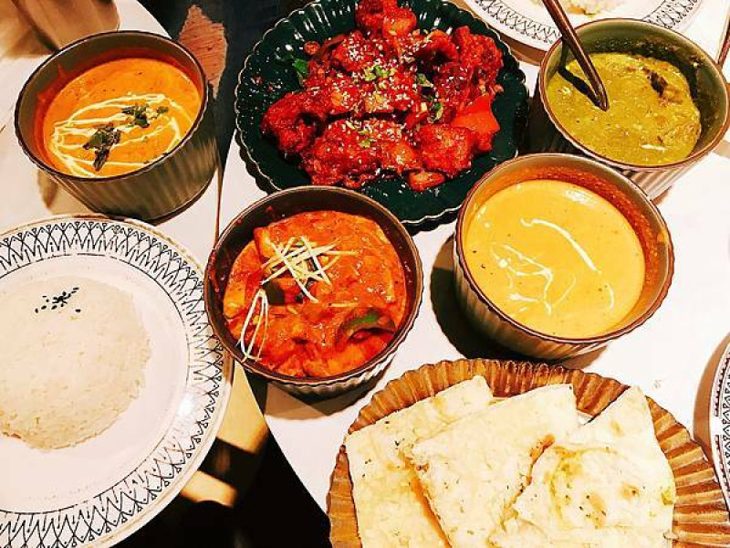 ||吃。台中|| 飪室咖哩勤美店 好吃印度咖哩甩餅網美餐廳