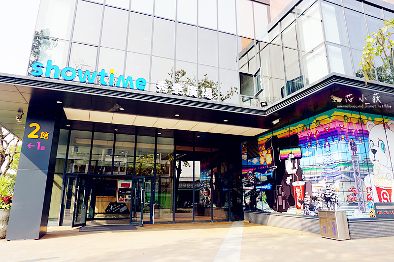 台中秀泰廣場站前店。3/9慶開幕!台中第一大4K雷射巨幕，超詳細2館樓層介紹，東區新指標，新型態複合式商場!