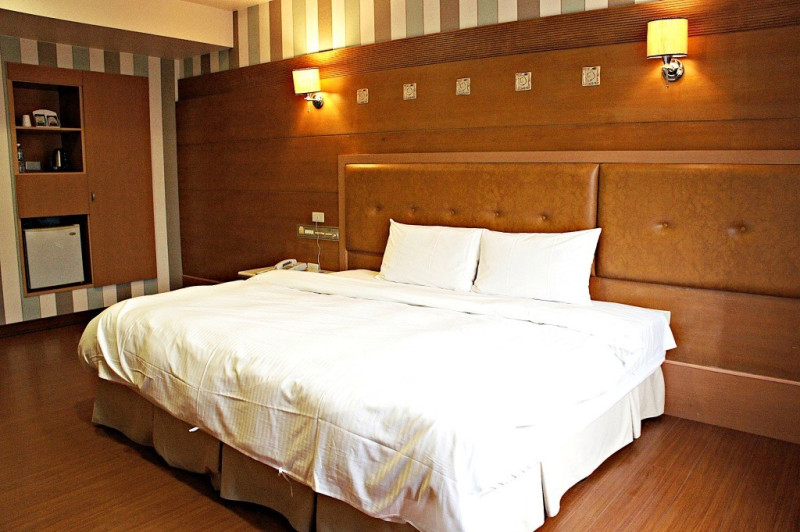 美爽爽渡假汽車旅館              