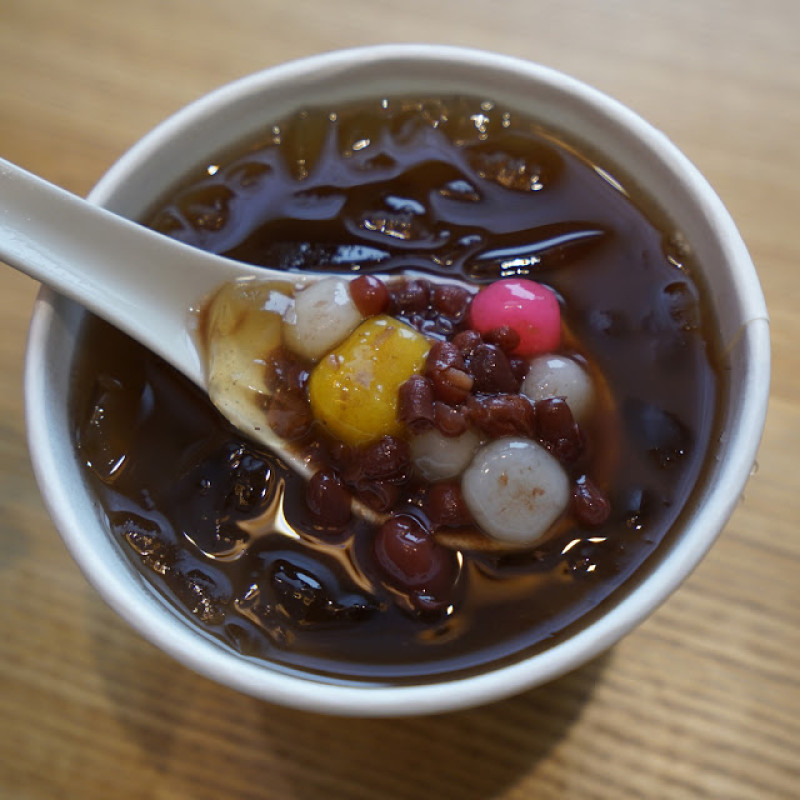 [食記]  愛來愛玉(民族店)。綜合圓紅豆湯。外帶版
