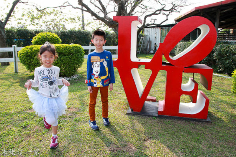 【新北市景點】綠野馬術文創園區。來淡水騎馬囉！！擁有超大專業馬場及走出去就是海灘的無敵優勢