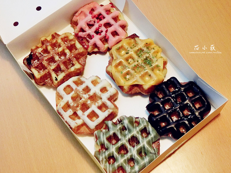 KUKO Belgian Waffle-比利時鬆餅專門店(台中中友百貨)。全台首創的鬆餅包餡技術，月銷10座台北101的鬆餅，20多種口味任君挑選!
