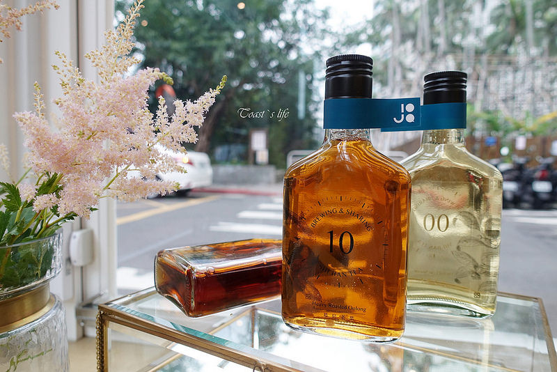 食台北｜十間茶屋，在純白世界裡簡單地飲時尚地喝 / 松菸文創旁