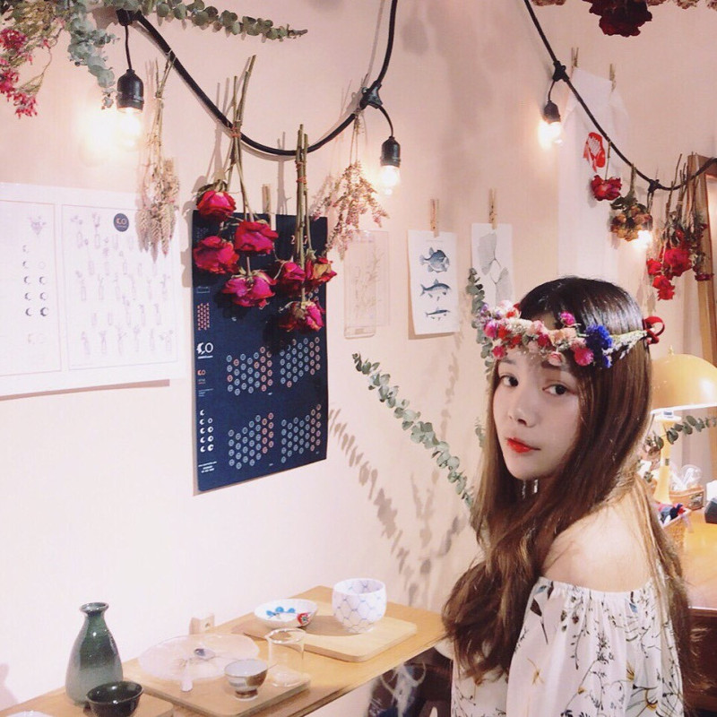 食記►桃園中壢┃朝夕相處coexist┃乾燥花大發！姊妹聚會好地點，中壢少女心大噴發的咖啡廳也太多了吧！吃冰+選物，製作屬於自己的乾燥花束