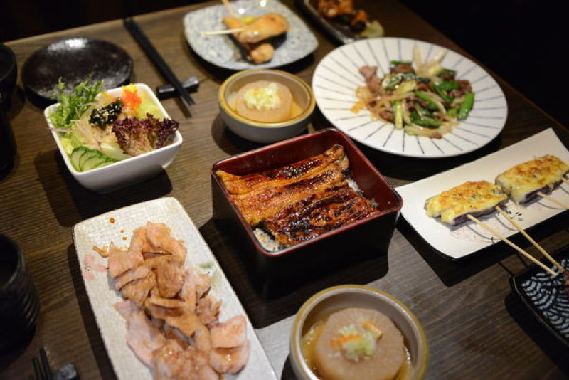 台中美食｜光食料理-台中深夜食堂，聚餐最佳首選