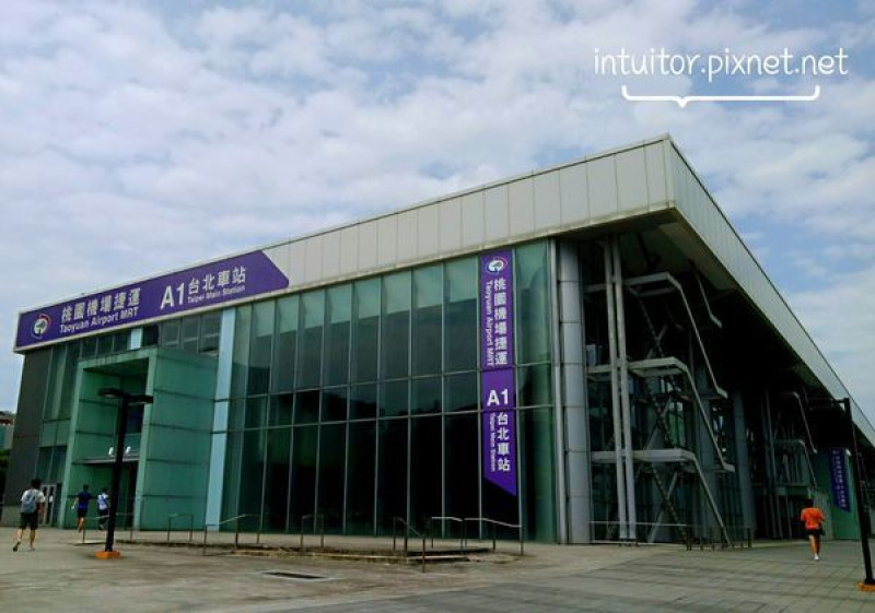 【新北】林口/車車控快筆記，林口樂活公園捷運主題公園/桃園機場捷運長庚醫院站親子景點/溜索公園