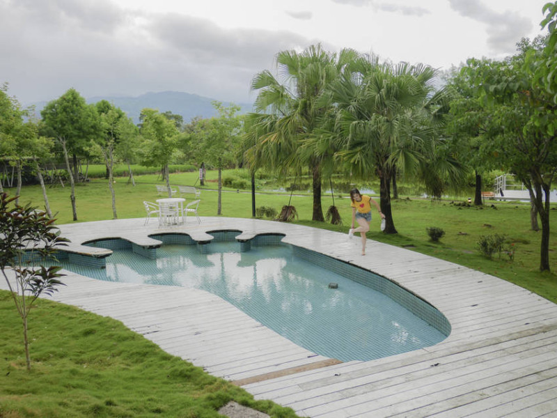 【宜蘭旅遊】宜蘭4天3夜懶人包-阿米哥Amigo渡假會館、小島日和、九號咖啡館、蘭陽博物館、伯朗咖啡館、外澳飛行傘基地、東門夜市、羅東夜市、北門綠豆沙牛奶、林北烤好、蘇澳港、粉鳥林秘境