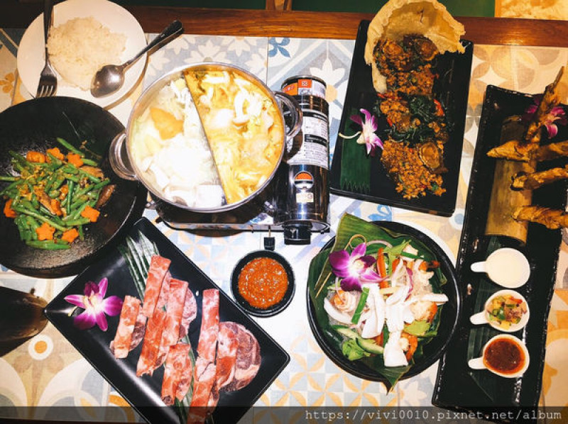 圓圓家愛吃貨-《台北東區》thai cook泰酷.泰國料理，冬季火鍋新菜單，口味道地的泰國料理，酸辣鹹香好開胃