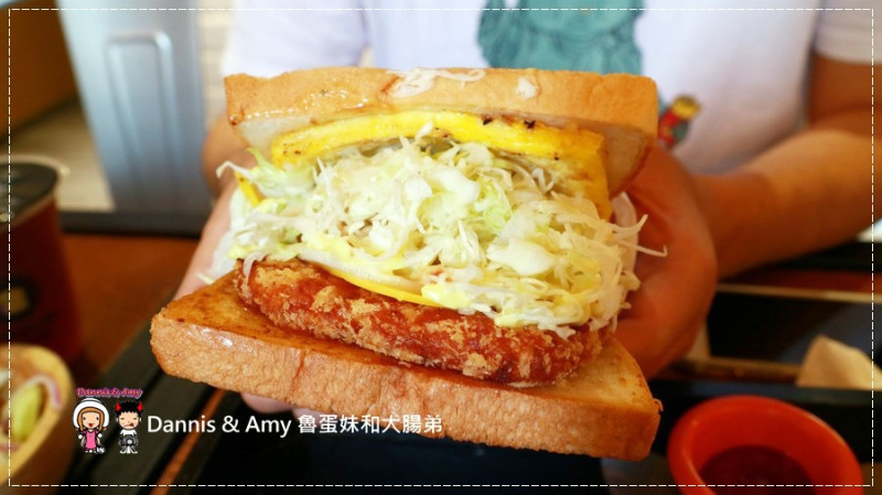 《新莊火車站吃什麼？》晨曦OPPA吐司(原:吐司工寓TOSICON-新竹關東店）。OPPA韓式煎土司。早餐。早午餐。下午茶｜菜單。價位。內用外帶外送（影片）