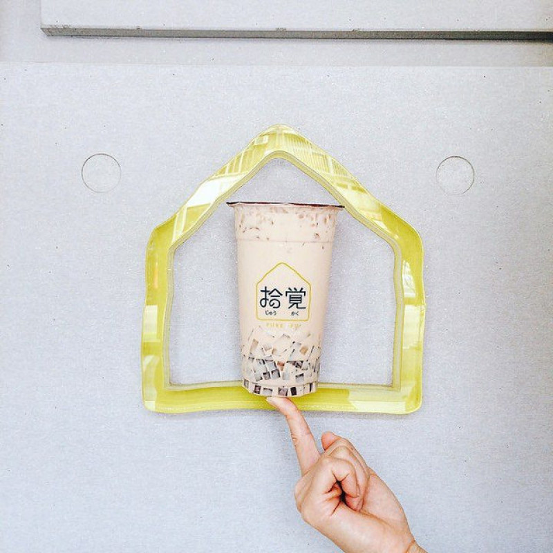 【台中飲料 - 拾覺細做輕飲-台中向上店】向上市場美食推薦║霧峰人氣飲料店在向上市場對面就喝的到囉！炎熱的夏天可以來一杯透心涼的飲料啦！