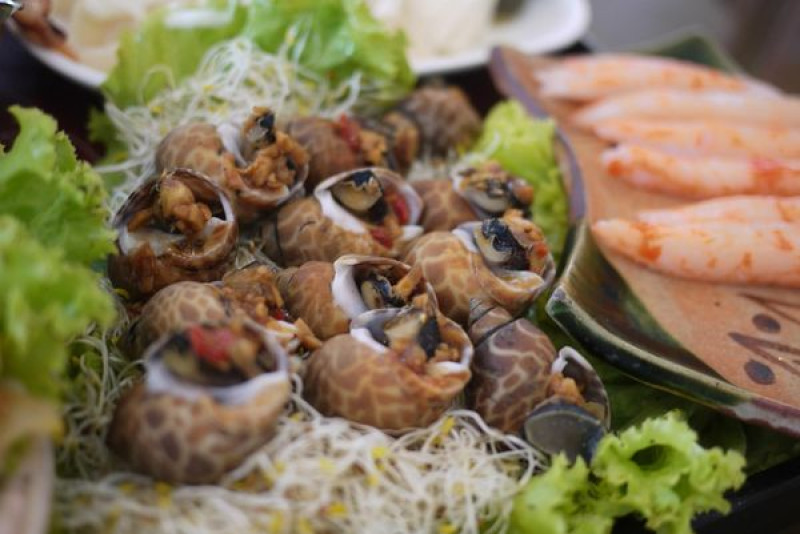 ＜宜蘭頭城美食＞紅螃蟹餐廳。新鮮美味海產，叫我第一名。