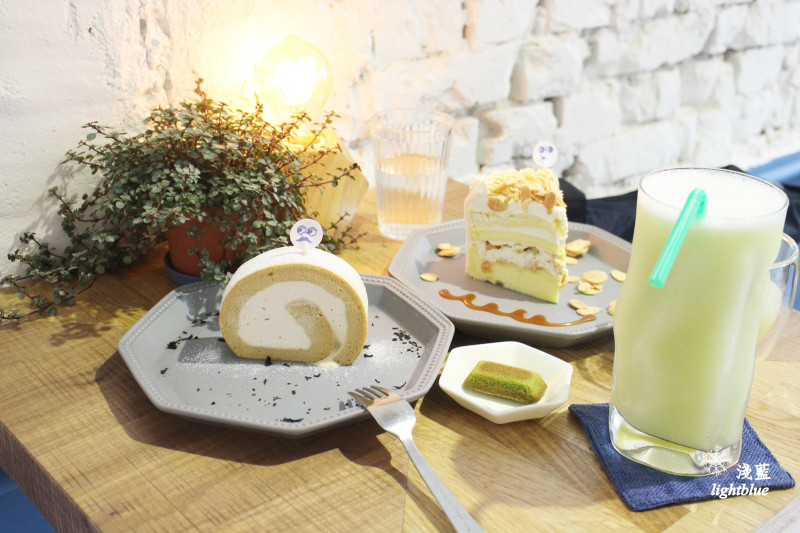 [ 中山站．長安東路美食 ] 淺藍 × 呷滴 Jia Dee～舒服的環境、有個性的二樓甜點