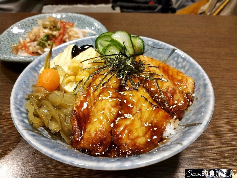 台中美食|丸野鮨壽司  生魚片 握壽司 蓋飯 拉麵，餐點選擇多樣化，可以平價也可以高檔，家族聚餐新選擇  西屯路美食