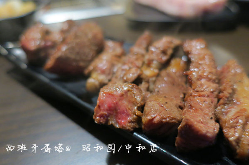 昭和園日式燒肉屋-中和店|套餐、吃到飽任你挑，新鮮食材親切桌邊服務！厚切牛排、美味海鮮還有甜點也都不能錯過～（文末附上菜單）