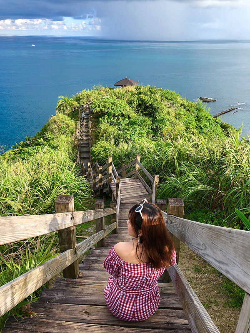 | Taiwan Haulien 台灣 花蓮 豐濱鄉 ☻ 大石鼻山 | 花蓮最美觀海步道 . 整片蔚藍的太平洋盡收眼底 . IG花蓮最新熱門打卡景點