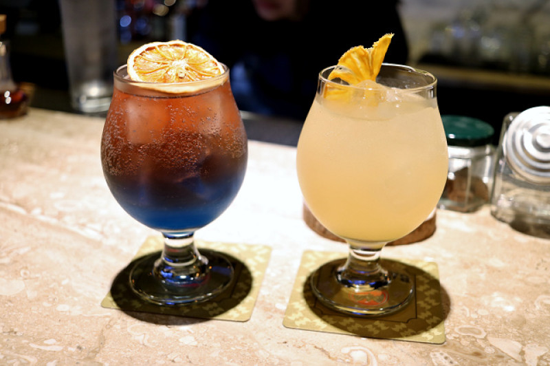 【台南美食】散漫酒館 Bar Acedia-生日壽星特調shot．慶生酒吧推薦．禁菸Lounge Bar