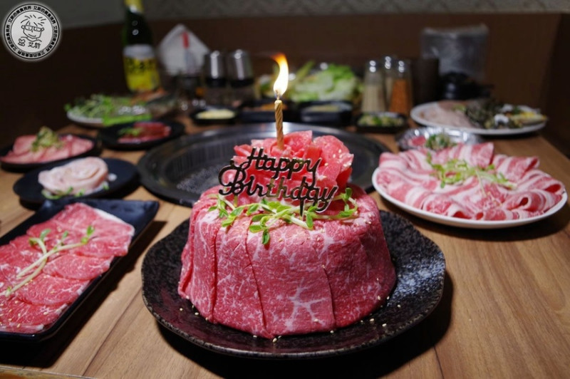 [燒肉．吃到飽]板橋新埔站附近找到一家CP值超高肉類海鮮都很新鮮的燒肉吃到飽．燒惑日式炭火燒肉店