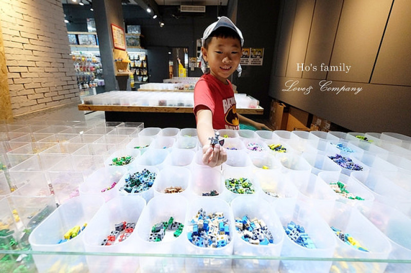 全台最大樂高積木主題餐廳！堆砌大小樂高迷無限創意～公主樂糕殿｜玩樂高、買樂高、吃美食