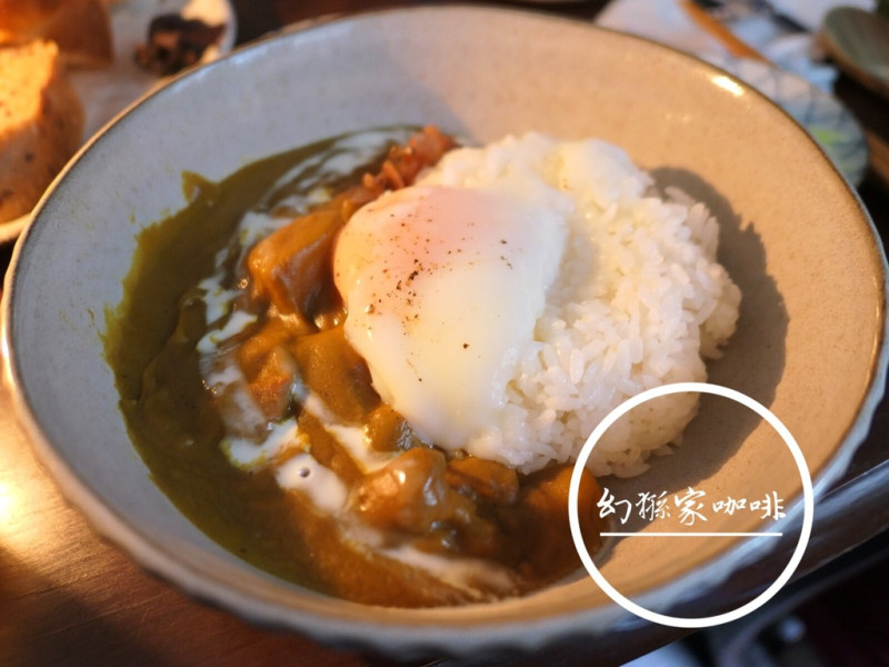 FOOD｜台北大同—幻猻家咖啡｜暖暖微光的老宅咖啡廳