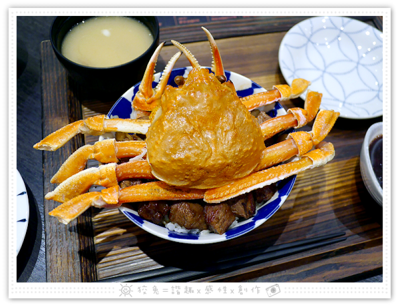 [嘉義食記] 開丼 燒肉vs丼飯(秀泰廣場店)~每日限量20份蟹飽王丼！季節限定之松葉蟹燒肉宴！地表最強燒肉丼！內附嘉義秀泰停車場資訊