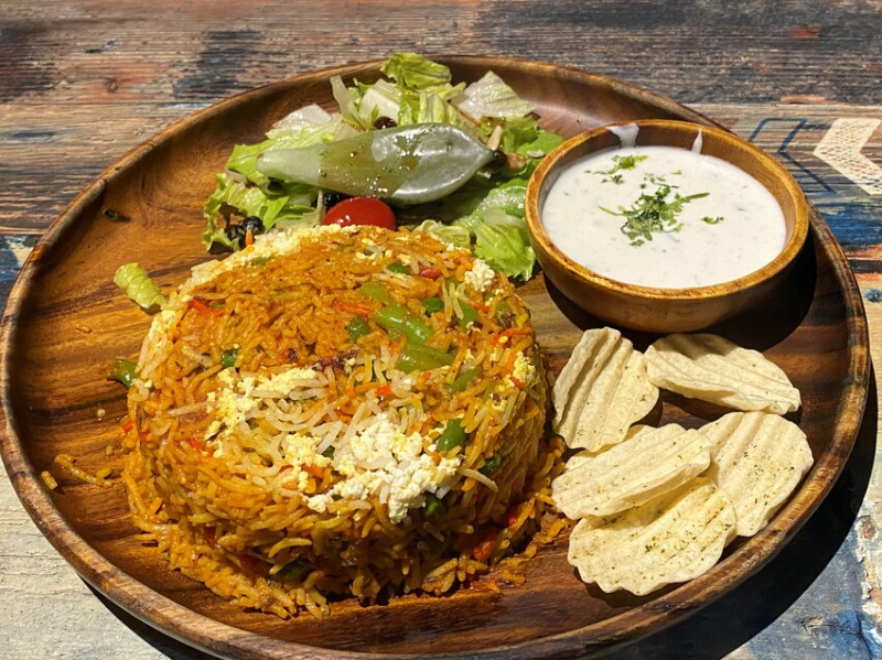 【台北 蔬食】3 Idiots Toast & Curry 三個傻瓜印度蔬食南京店，蔬食的咖哩驚艷崛起