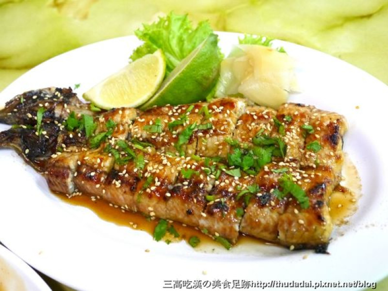 [五柳枝食記] 台南－阿添海產~古早味烤鰻魚