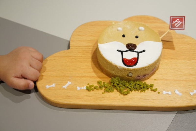 台中三民路 初米咖啡 Choose me Cafe&Meals (台中一中店)/鹹食甜食都可愛可口/提供兒童座椅/讓麻麻也可以網美一下