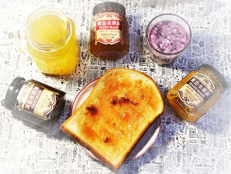  ♚體驗❤宅配美食♚黃金水果鋪。手工果醬。天然水果果醬。宅配。五心級的堅持，真材實料的幸福好味道，創意搭配端上桌喽~~~