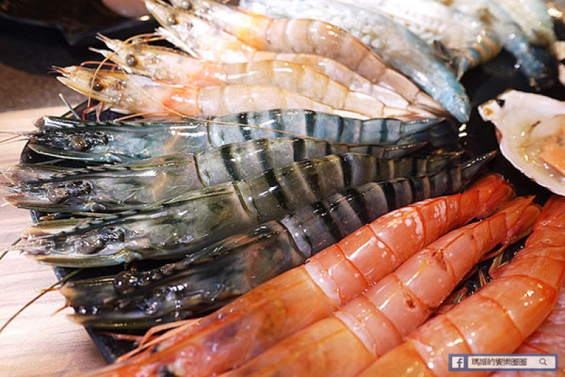 ◆新北三重【我！就厲害-三重珍饌店】四人同行送龍蝦。三重燒烤推薦。燒肉吃到飽。捷運三重國小站美食。體驗團