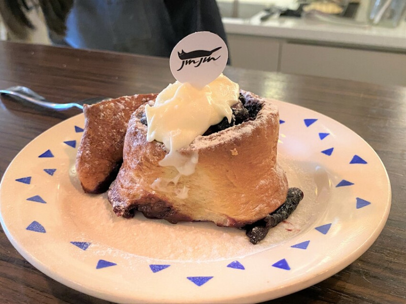 【台中 甜點】Jinjinstudio私宅甜點，就該跟咖啡在一起的甜點。
