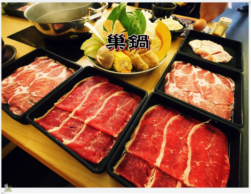 ◊ 火鍋生力軍再添一家 肉質鮮美 整體CP值高 ➩ 巢鍋 shabu 板橋美食 火鍋吃到飽 壽喜燒吃到飽 新北歡樂耶誕城 遠東百貨