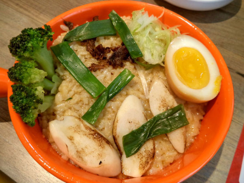 新鮮、多元、平價、好食的麵食饗宴盡在麵十三!!