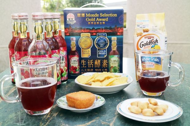 全省通路=<吃飽>生活酵素微泡飲~過年伴手禮的好選擇＊大人養生，小孩愛喝的水果氣泡飲＊兩種口味讓你選-蔓越莓＊纖果=