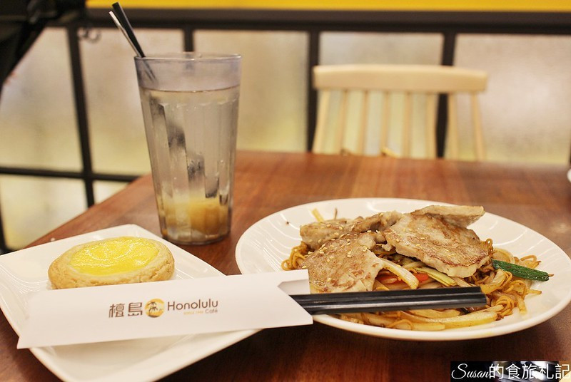 台中美食|來自香港的檀島香港茶餐廳，從北部開始開了這麼多家，我終於第一次來這裡嚐家香味 新光美食 港式美食 港式料理