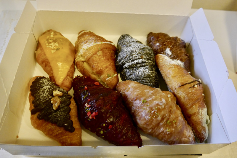 八月堂：熱賣的可頌，排隊1至2小時才買得到，瘋買了嗎？(日本職人精神製作)