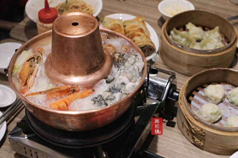 【2021聚餐懶人包】10間年夜飯去哪吃？除夕團圓餐廳推薦！台北美食