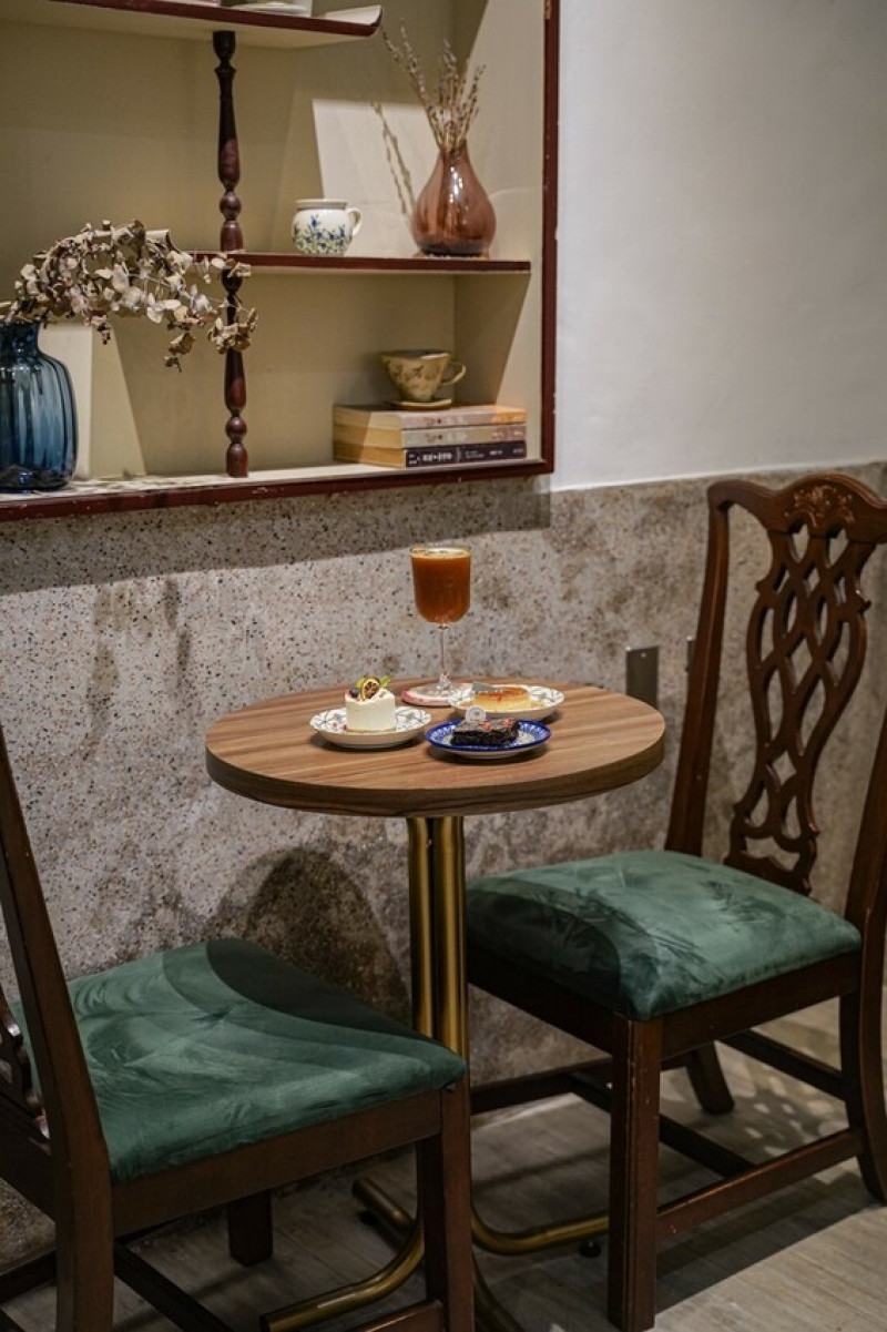 屏東美食｜自家烘焙的咖啡豆滿屋子的咖啡香氣/甜點真材實料好好吃/文青老屋咖啡廳雁行咖啡