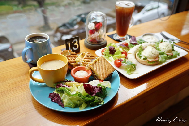 【台中西區】帕斯托早午餐｜審計新村早午餐推薦，餐點澎派還有美美打卡牆，近勤美綠園道