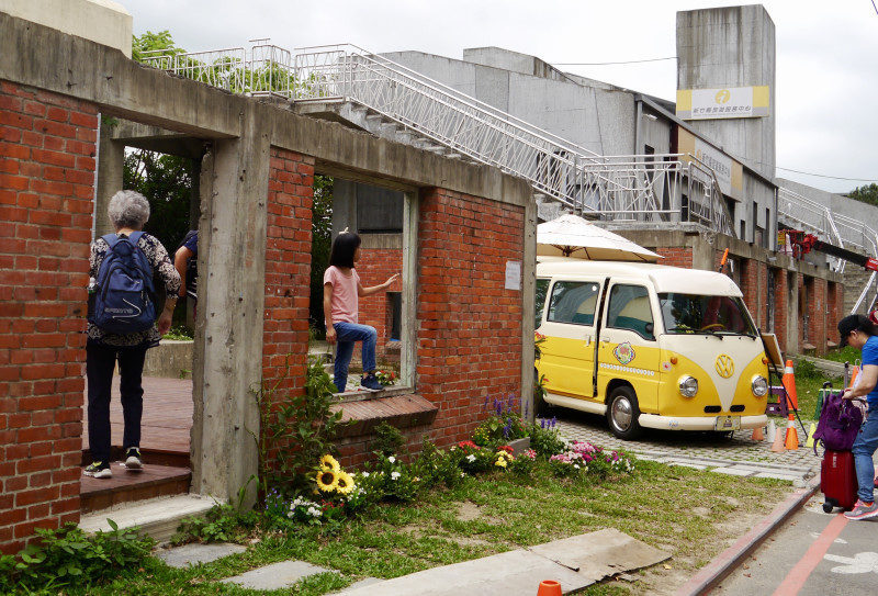 「竹東文創藝術村」：853泰雅農市集、Musasu姆莎樹創意坊、頭前溪河濱公園（兼賞桐花開、波斯菊花海）