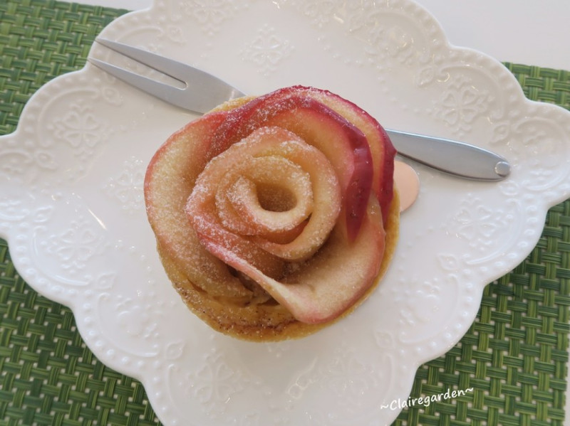 [南崁菜鳥覓食記]吾家灶咖~我要送你一朵玫瑰花。好食蘋果玫瑰派