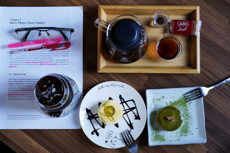 【台灣，桃園，中壢】中原美食~晴天咖啡sunny cafe 彩繪，紅磚，老屋咖啡館。(中壢IG打卡熱門新點)
