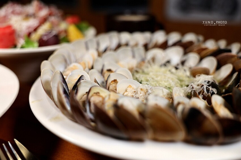 台中必吃義大利麵！諾諾索 Non Lo So 痛風系蛤蜊爆棚，份量驚人CP值爆表。