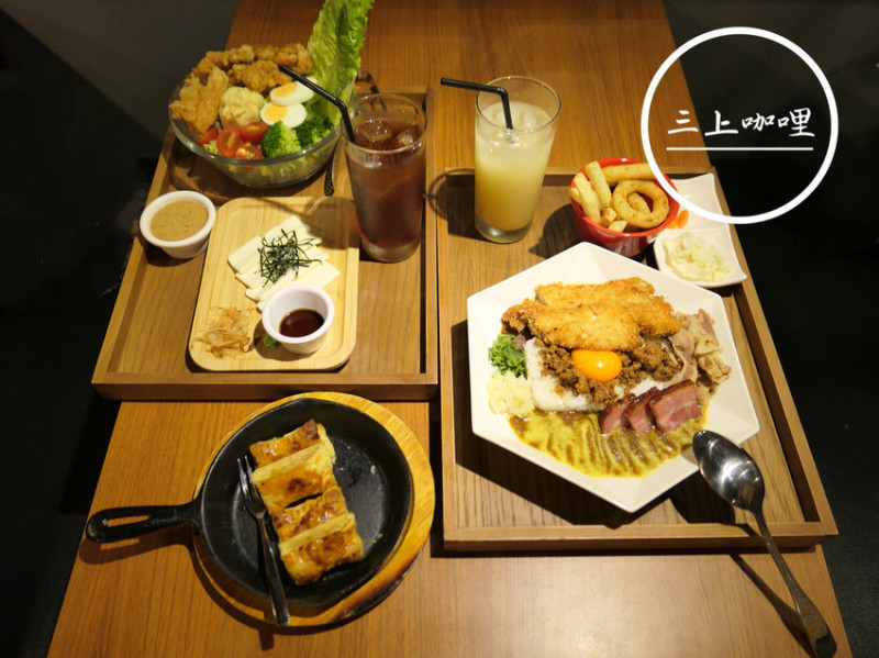 FOOD×AD｜台北大安—三上咖哩｜添加青森蘋果的大份量咖哩 搭上金賞炸雞超滿足｜東區、市民大道