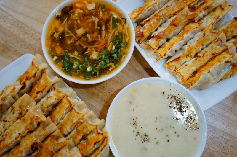 2019板橋美食推薦、永和鍋貼佳佳香到板橋開店囉