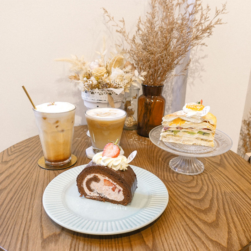 板橋美食。Lidée Sweet 時甜  夢幻水果千層蛋糕  府中站韓系打卡咖啡廳