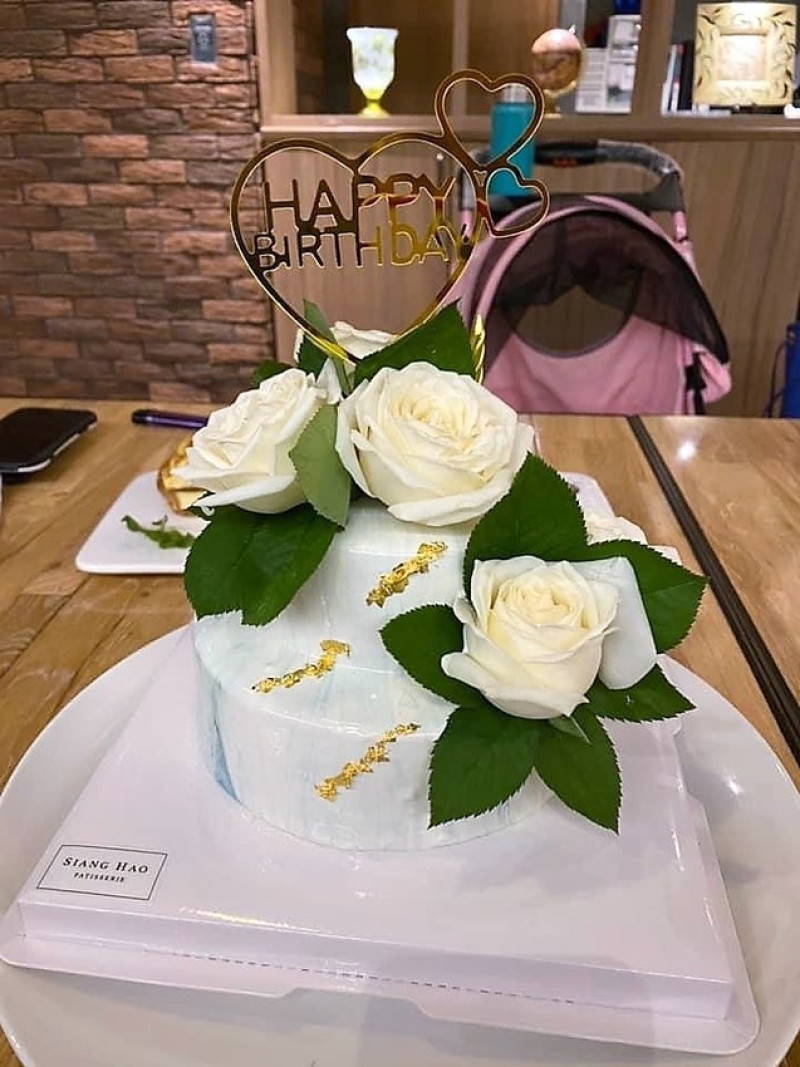 【台中 蛋糕】Siang Hao · Pâtisserie・甜點，夢幻系的生日蛋糕，壽星秒生出滿天的粉紅泡泡