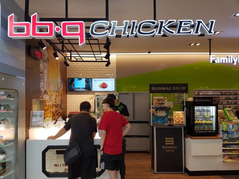 [高雄美食] 全家xBBQ CHICKEN 人氣韓式橄欖炸雞南台灣首店 / 高雄炸雞推薦 / 全家炸雞