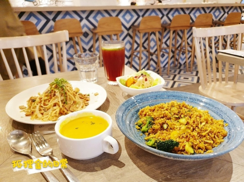 台中北屯 │ 布佬廚房Bruces Kitchen 台中新都店 台北蔬食名店台中也吃的到 大坑聚餐好地方